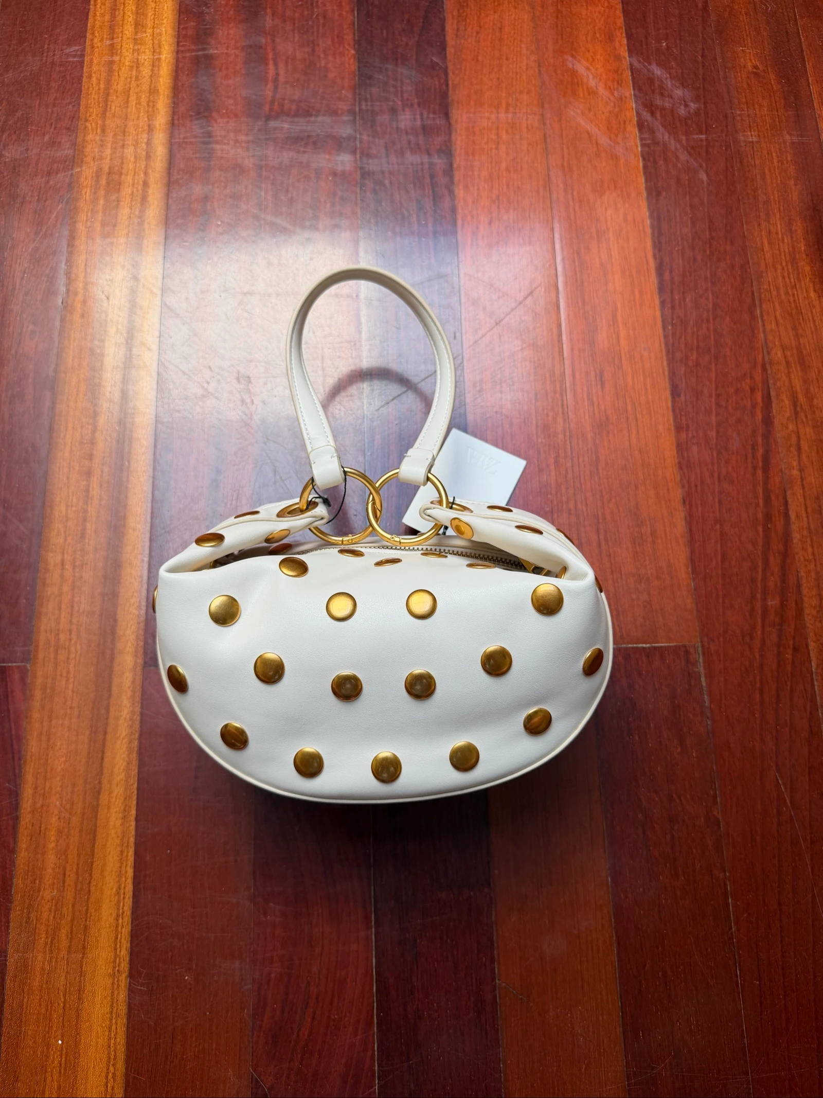 Witte tas met gouden noppen van Zara – photo 3